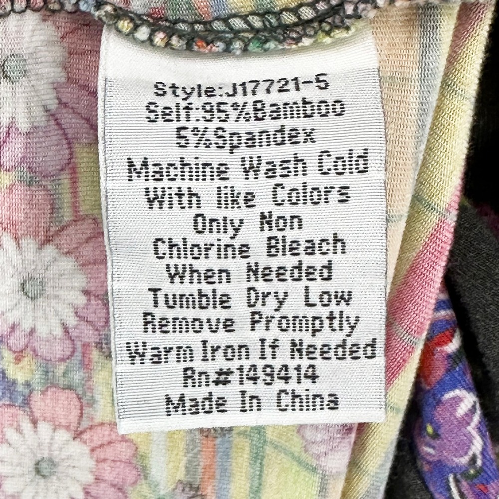 JOHNNY WAS Janie Favorite Boho Floral V-Neck Tee • Medium • gray, multi-color - Picture 6 of 7